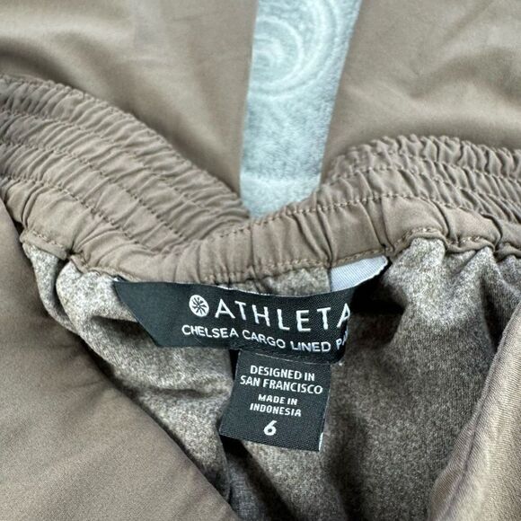 Womens Athleta Cargo Lined Pant - Picture 3 of 4
